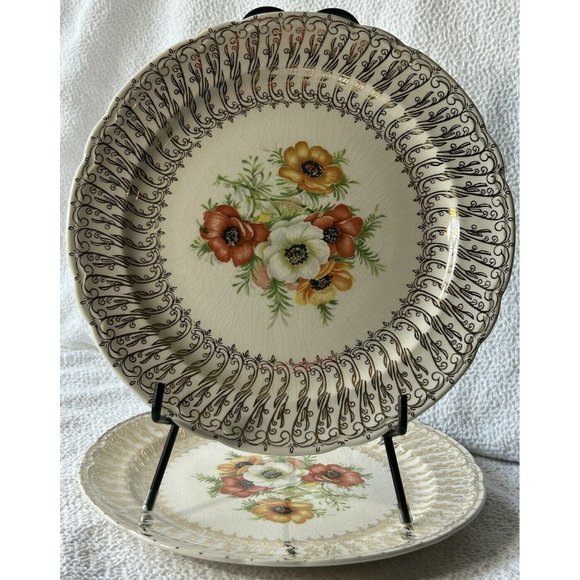 Nasco Canterbury Gold (2) 10” Vintage 1930s Dinner Plates 22kt Gold Filigree